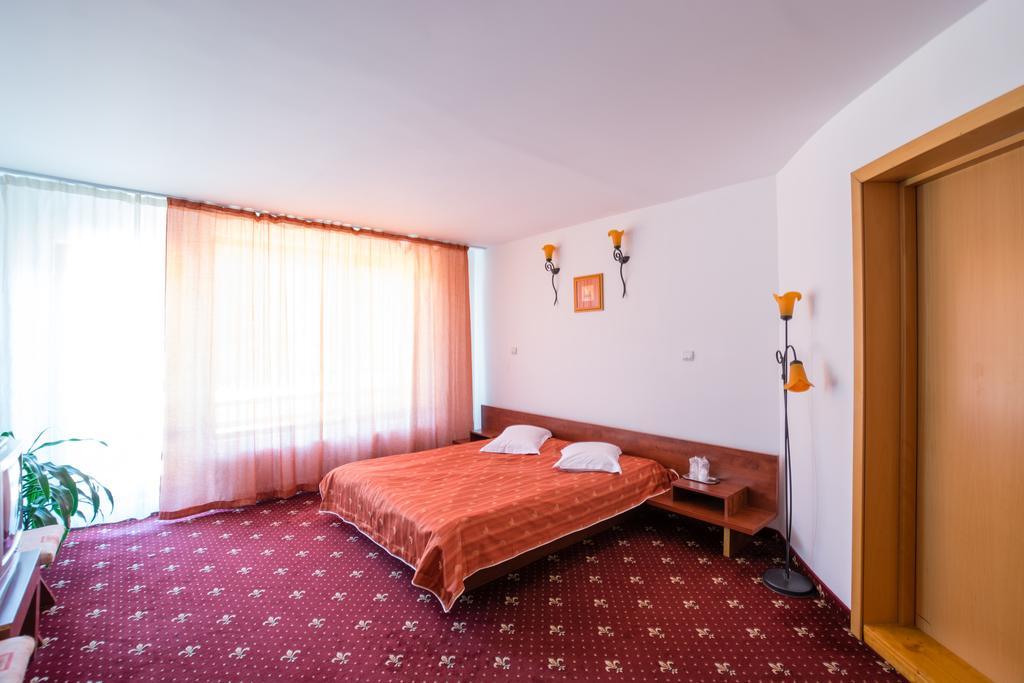 Pensiunea Crescent Predeal Exteriér fotografie